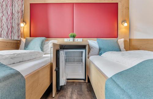 Tiefenbronn Hotel | Landhotel Schwarzer Adler - Self Check In