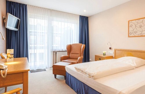 Blankenau Hotel | Landhotel Weserblick