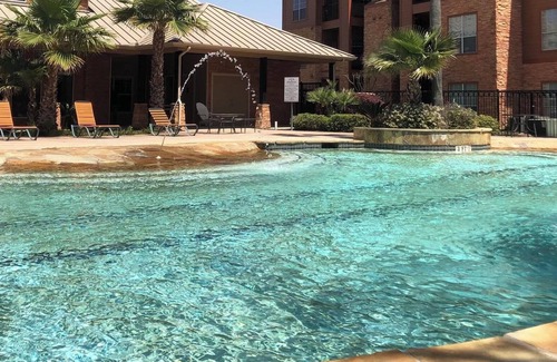 Southbelt/Ellington Apartment | Landing | Amazing 2BD, Game Room, Pool