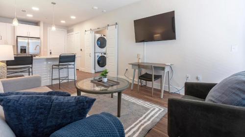 Wetmore Apartment | Landing Apartments near UT San Antonio