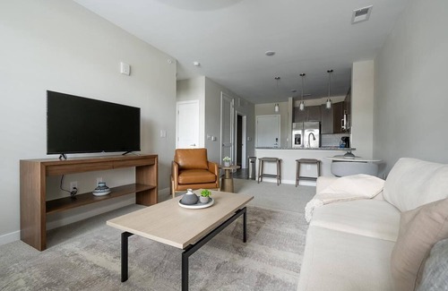 Huntersville Apartment | Landing at Abberly Liberty Crossing - 1 Bedroom in Henderson Circle