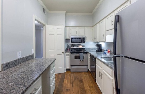 Green Hills Apartment | Landing at Chowning Square - 3 Bedrooms in Green Hills