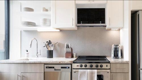 Goodyear Apartment | Landing at Solace at Ballpark Village - Goodyear