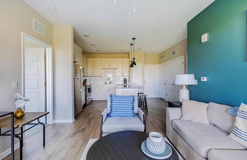 Kenton Apartment | Landing at Tapestry Turfway - 2 Bedrooms in Flo.