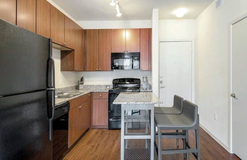 Jenks Apartment | Landing at The Reserve at Elm - 2 Bedrooms in J.
