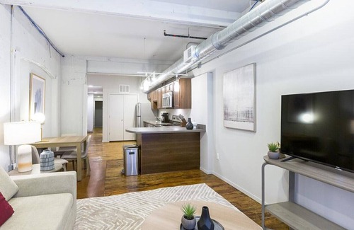 NoDo District Apartment | Landing at The Rochester Apartments - 1 Bedroom in Downtown
