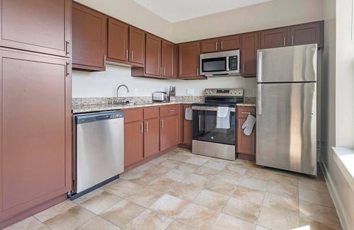 Chillum Apartment | Landing | Beautiful Studio, Clubhouse, Gym