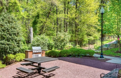 Chillum Apartment | Landing | Beautiful Studio, Clubhouse, Gym