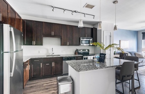 Central Business District Apartment | Landing | Chic 1BD, Gym, Rooftop Lounge