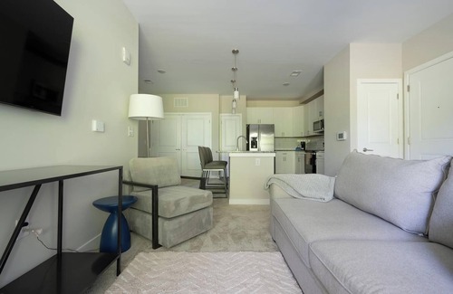 Huntersville Apartment | Landing | Incredible 1BD, Gym, Clubhouse