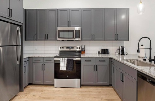 Denton Apartment | Landing | Incredible 1BD, Gym