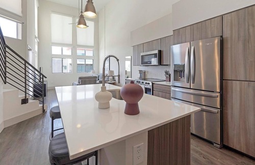 Camelback East Apartment | Landing | Incredible 1BD, Clubhouse, Gym