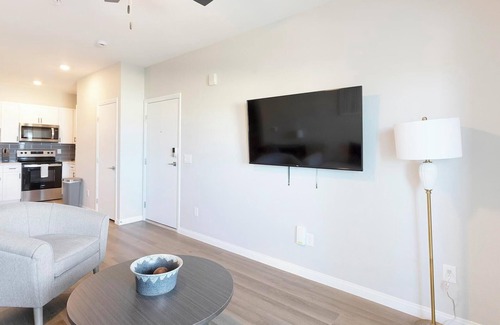 Townsite Apartment | Landing | Incredible 2BD, Rooftop Lounge, Pool