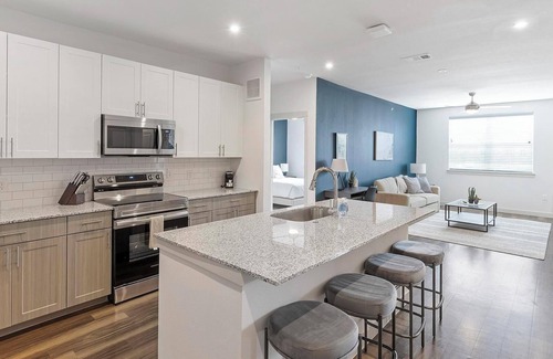 Fate Apartment | Landing | Incredible 2BD, Gym, Clubhouse