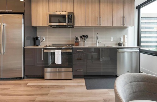 Baileys Crossroads Apartment | Landing | Incredible 1BD, Game Room, Gym