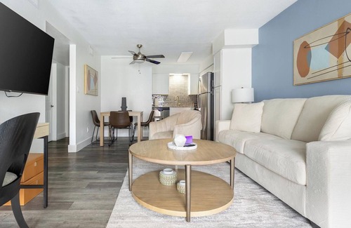 Maryvale Apartment | Landing | Modern 2BD in Maryvale Village