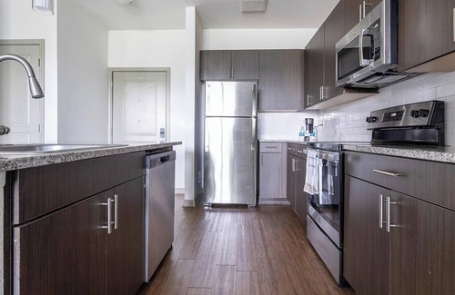 Paw Creek Apartment | Landing | Stunning 1BD, Gym, Game Room