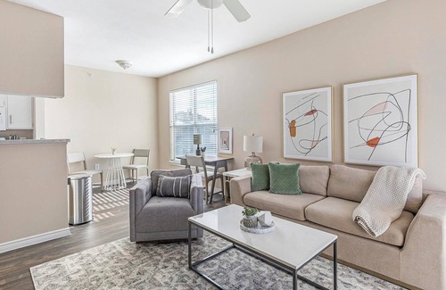 Fort Worth Apartment | Landing | Stylish 1BD, Pool, Rooftop Lounge