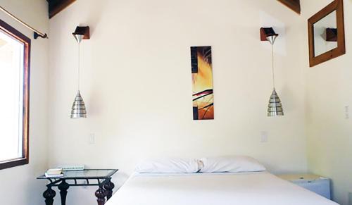 Antoneys Cay Hotel | Lands End