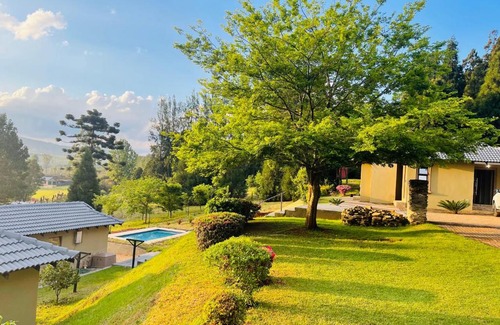 Haenertsburg Apartment | Langalanga on the mountain bend