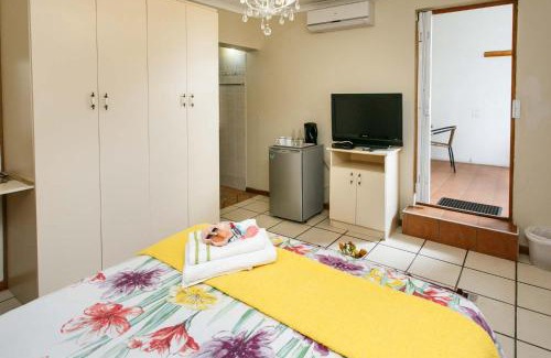 Oudtshoorn Bed & Breakfast | Langenhoven B&B