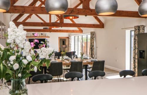 Dalbury Lees House | Langley Barn