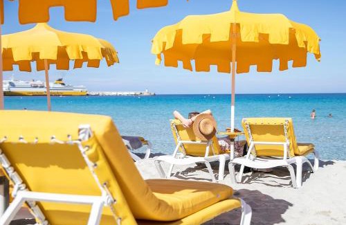 L'Ile-Rousse Hotel | Langley Resort Napoléon Bonaparte