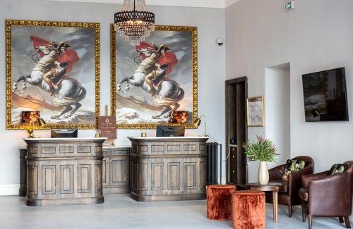 L'Ile-Rousse Hotel | Langley Resort Napoléon Bonaparte