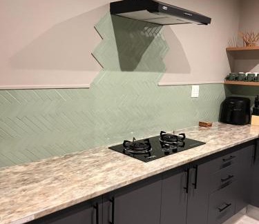 Greater Johannesburg Metropolitan Area Apartment | Lanina Exec Studio Apartment