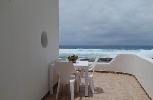 La Santa House | Lanzarote Casa azul