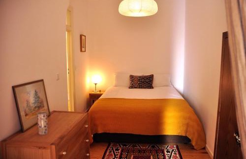 Lisbon Old Town Apartment | Lapa Chic Apartment by be@home