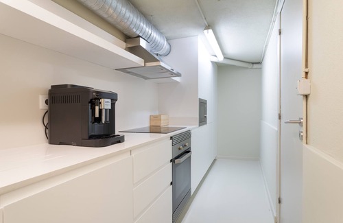 Santos Apartment | Lapa Diplomatic Flat 0 4 by Feel Lisboa