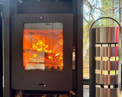 Muonio Ski Chalet | Lapland Landscape Cabin with Nature View, Sauna, Fireplace & Kitchen, Ylläs, Äkäslompolo, Borealis Village