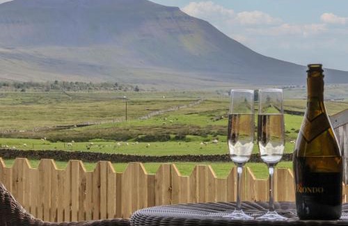 Yockenthwaite House | Lapwing