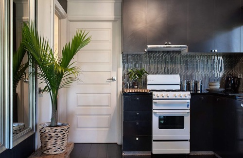 Daylesford House | Lardi Lane- a private and romantic getaway