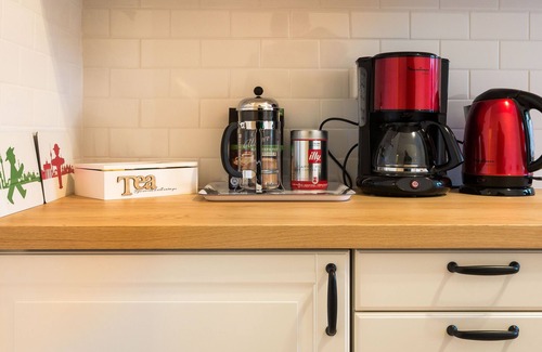 Pankow Apartment | Large 2-room apartment with garden in the middle of Pankow