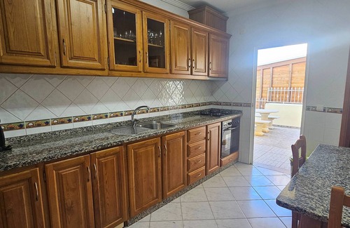 Pata de Baixo Villa | Large 3BR Villa on Vale Carro, Olhos de Água