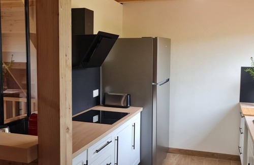 Chastreix Ski Chalet | Large 4* Balneo Zen Altitud Chalet with Sauna 300 meters from the ski slopes