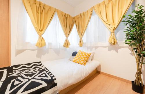 Higashijujo Apartment | Large 70 sqm Dining Home, Direct Access to Tokyo & Yokohama, Free Parking