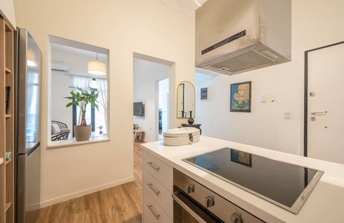 Pangrati Apartment | Large and Quiet Flat Near Top Sights