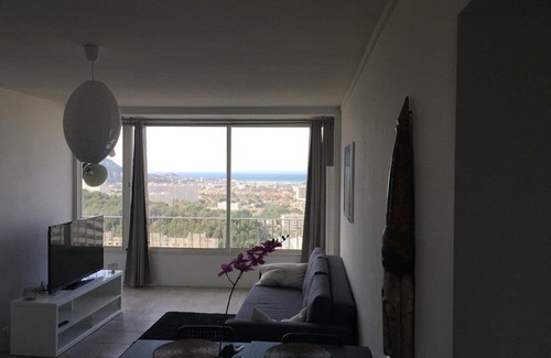 La Panouse Apartment | Large apartment near departure of Calanques