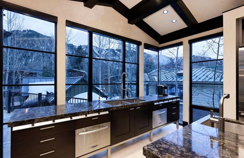 Aspen House | Large Aspen home next to the Hopkins Foot Bridge! Sleeps 12