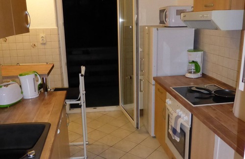 Jena-West Apartment | Large bright apartment with 2 bedrooms free WiFi 5 minutes to the center
