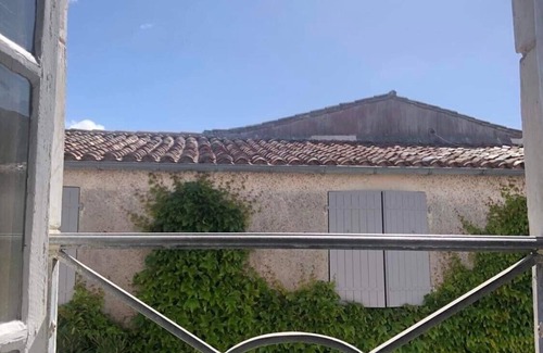 Les Portes-en-Re House | Large capacity houses in the village