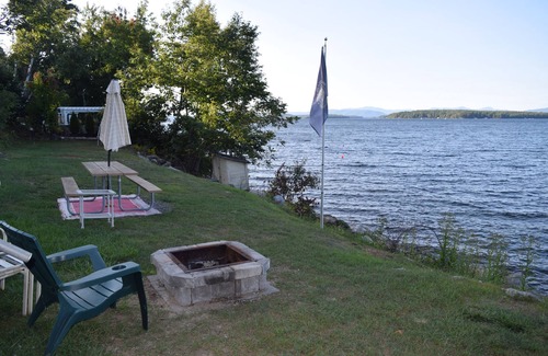 Gilford House | Large comfortable Vacation Home With Lake And Mountain Views From Every Room