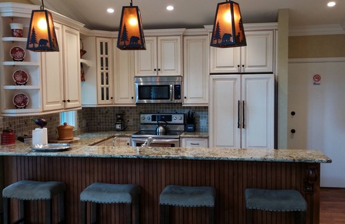 Vail Condo | Large Deck, 3 bed 3 bath loft nIn center of Village, Parking Walk to Everything