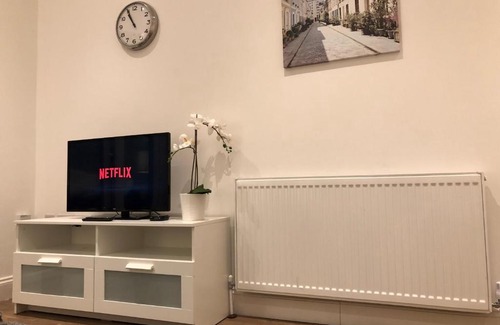 Holloway House | Large Double Room in Holloway Finsbury Park