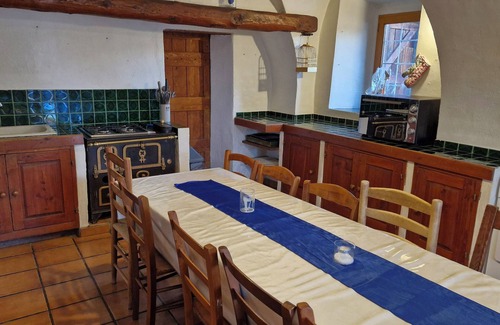 Faucon-de-Barcelonnette House | Large family home in the mountains with swimming pool