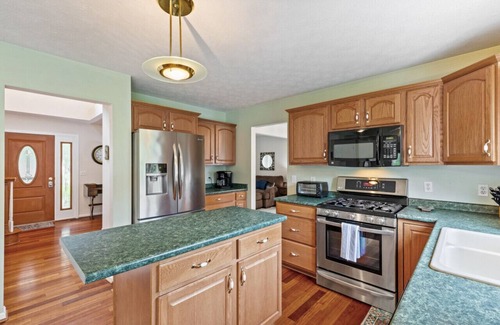 Brockport House | Large Family Home in Heart of Brockport