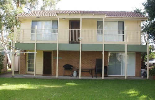 Callala Bay House | Large, fully equipped home with enclosed backyard. Perfect for families.